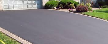 Best Driveway Pressure Washing  in Horton, KS